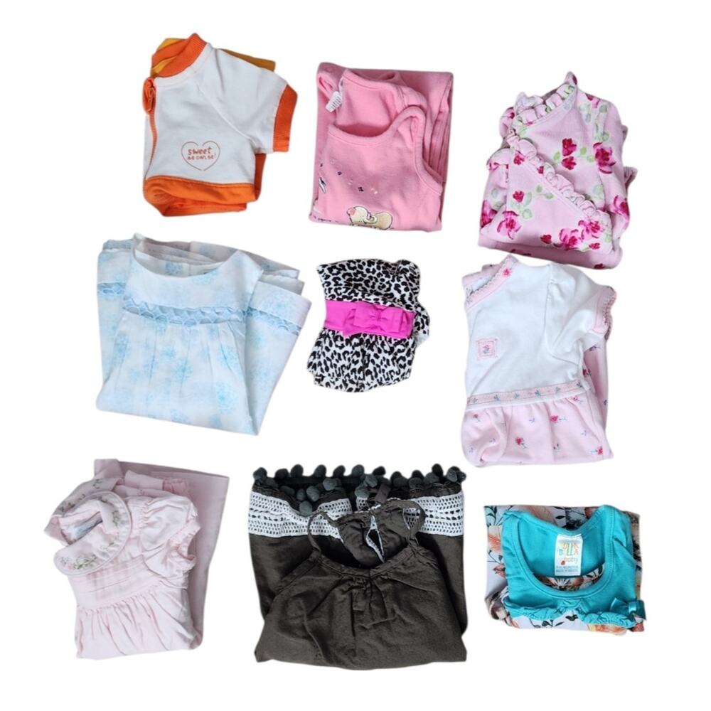 Lot Of 9 Baby Girl's Clothes 0-12 Months Various Brands.